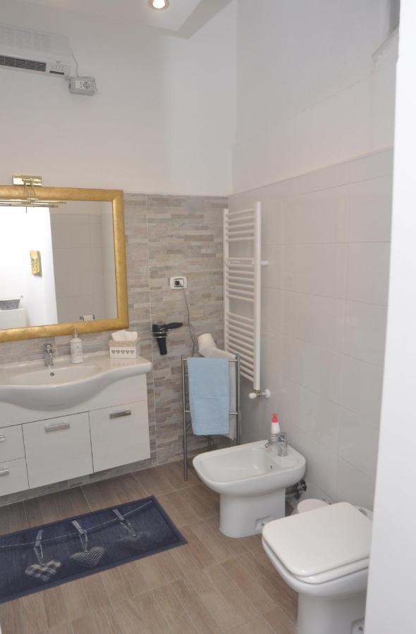 Bed and Breakfast Brenta 12 Мессина Экстерьер фото